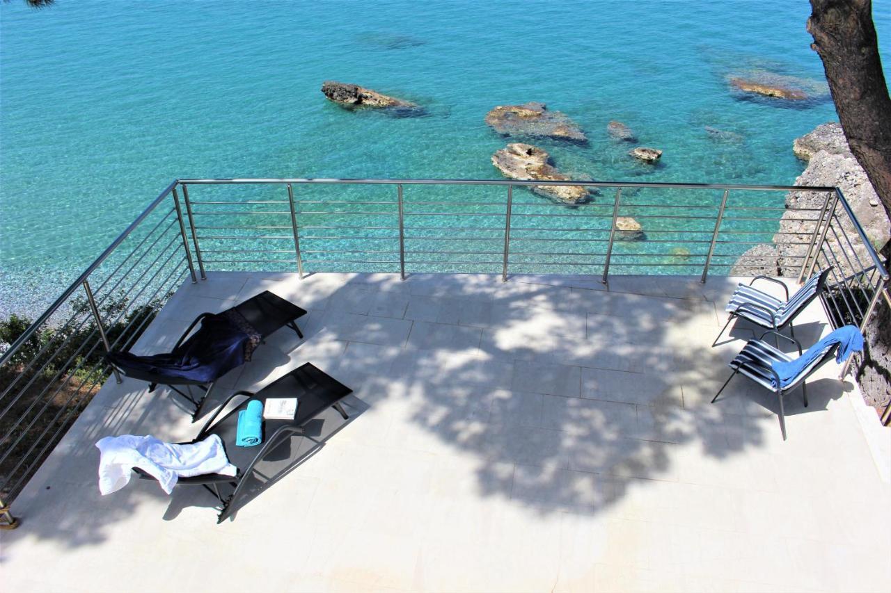 Naftilos Blue View Retreat Avia Экстерьер фото